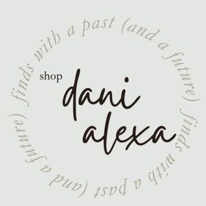Meet your Posher, Dani Alexa.